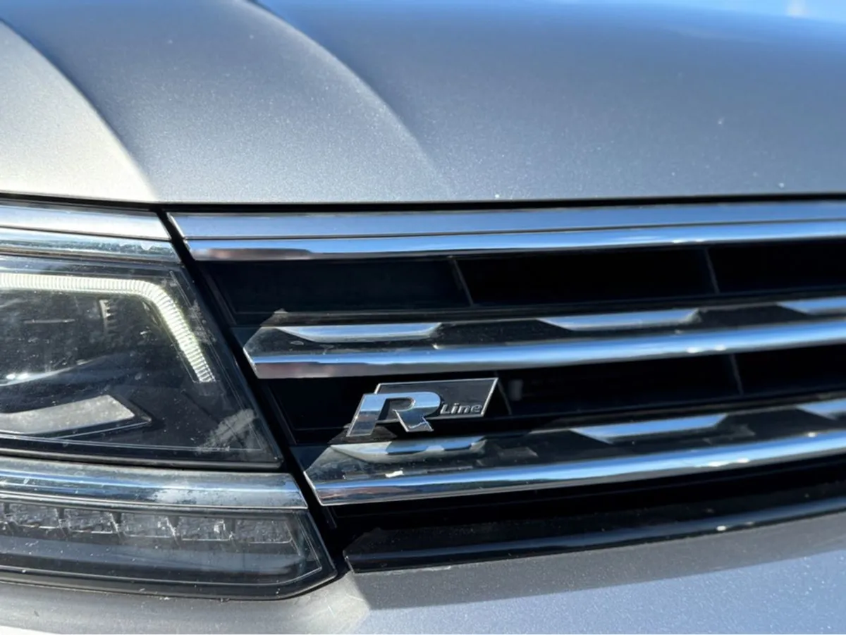 Volkswagen Tiguan R Line TDI Bluemotion - Image 3