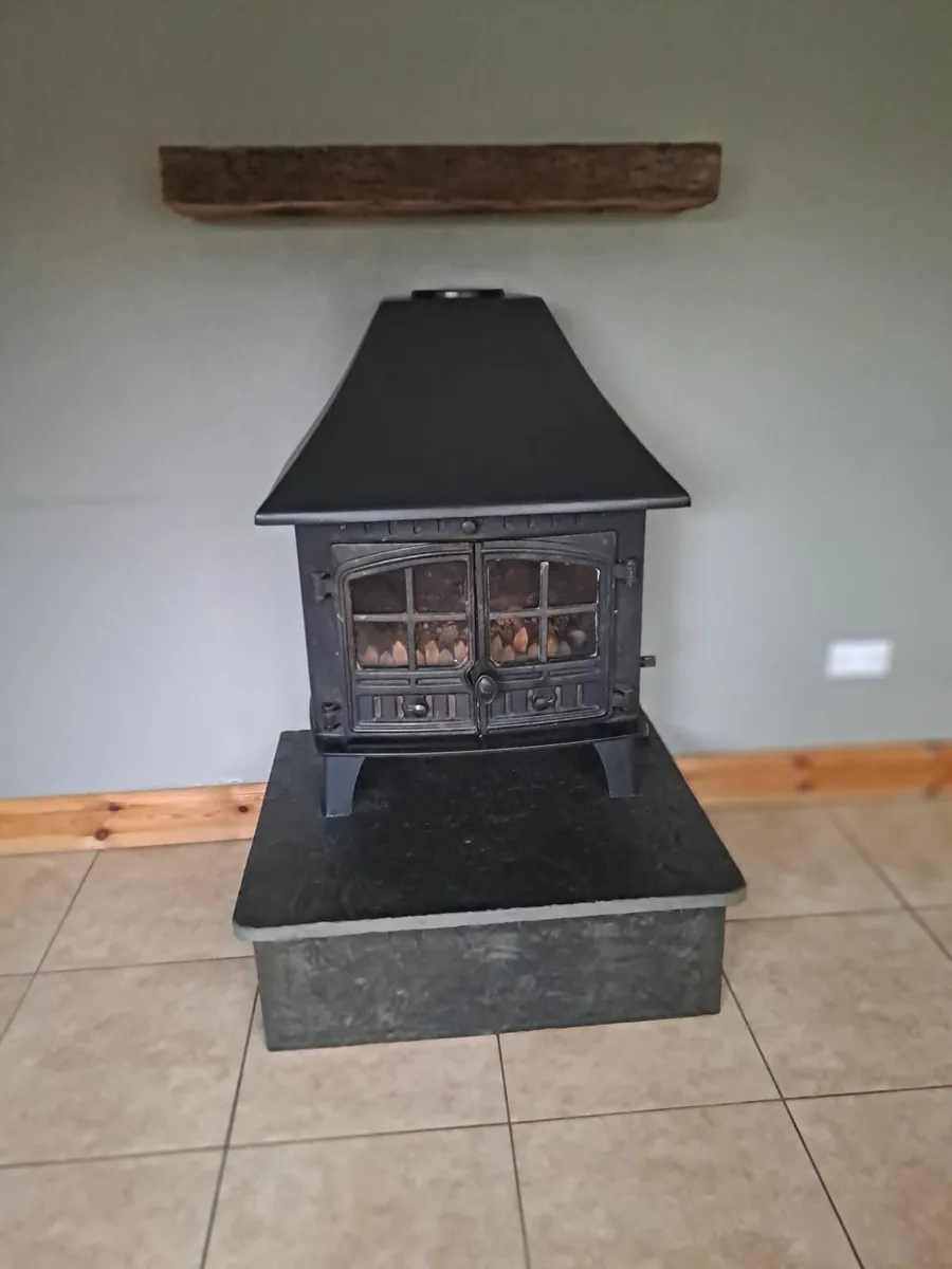 Solid fuel Stove - Image 1