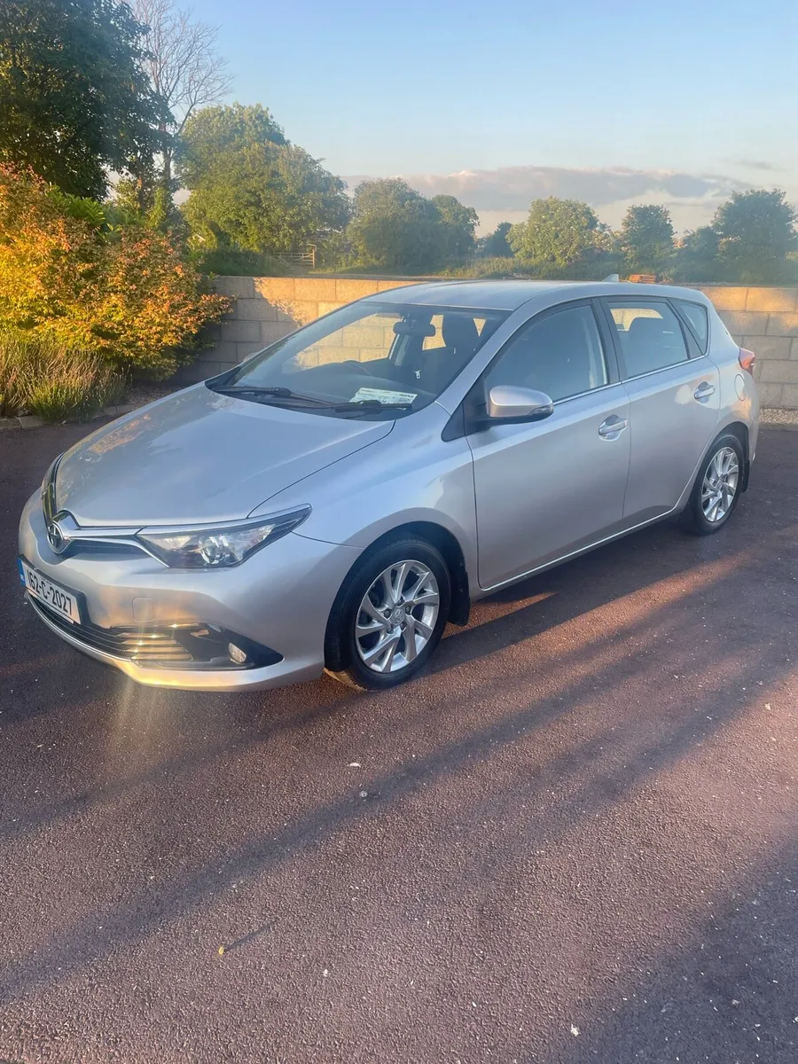 Car - Image 1