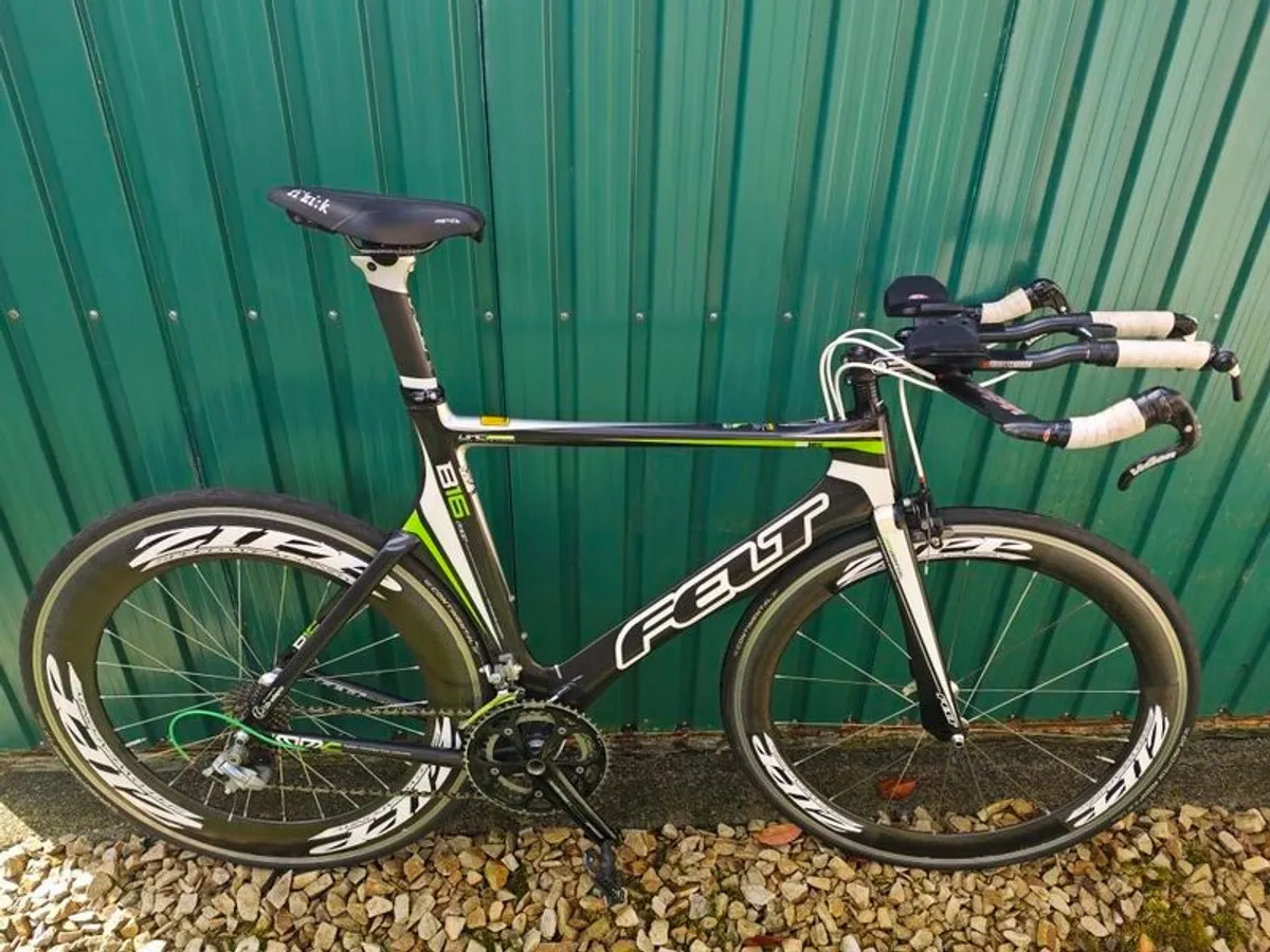 Felt B16 TT Bike (56cm) - Image 1
