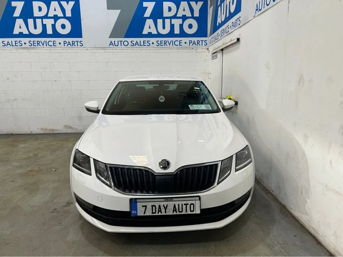 Skoda Octavia SOL 1.0 TSI 115HP 4DR - Image 2