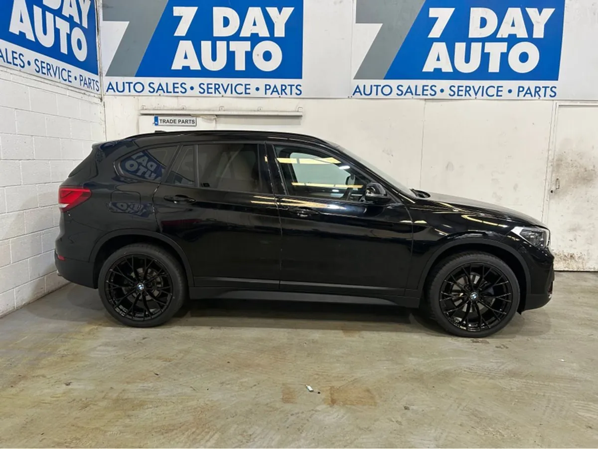 BMW X1 Auto Sdrive 2.0d - Image 3