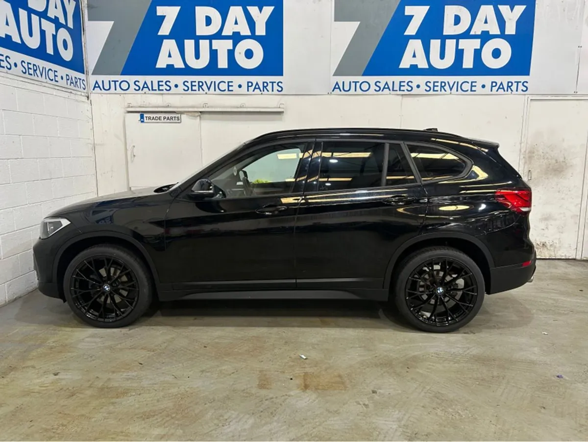 BMW X1 Auto Sdrive 2.0d - Image 4