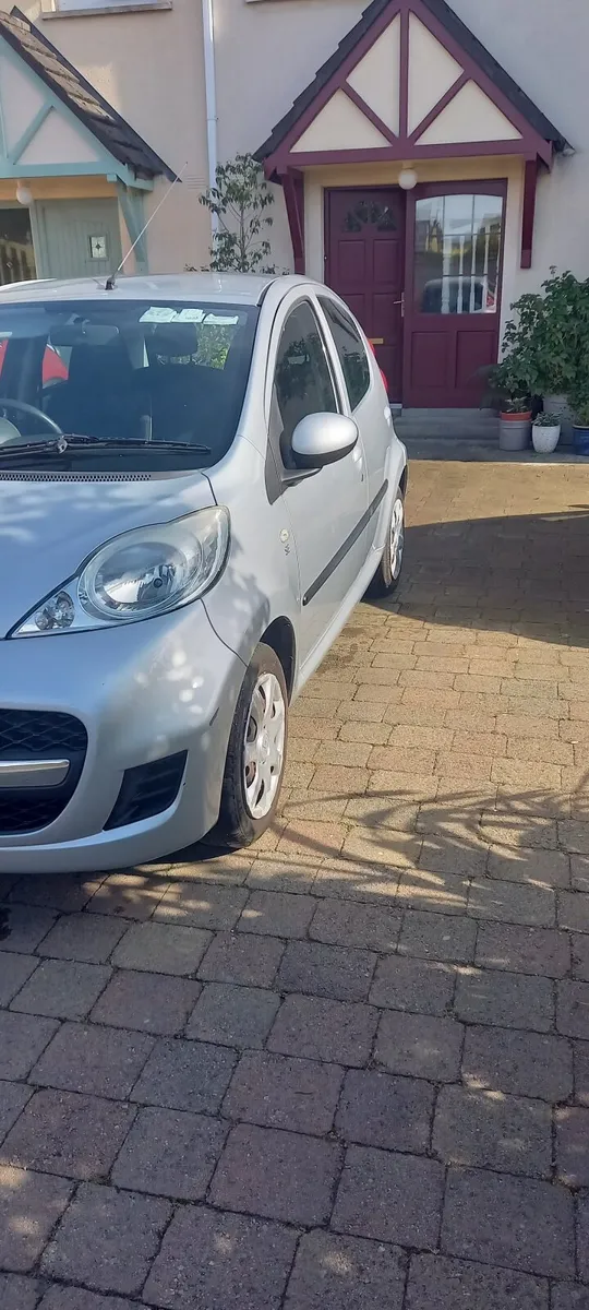 Peugeot 107 2010 - Image 1