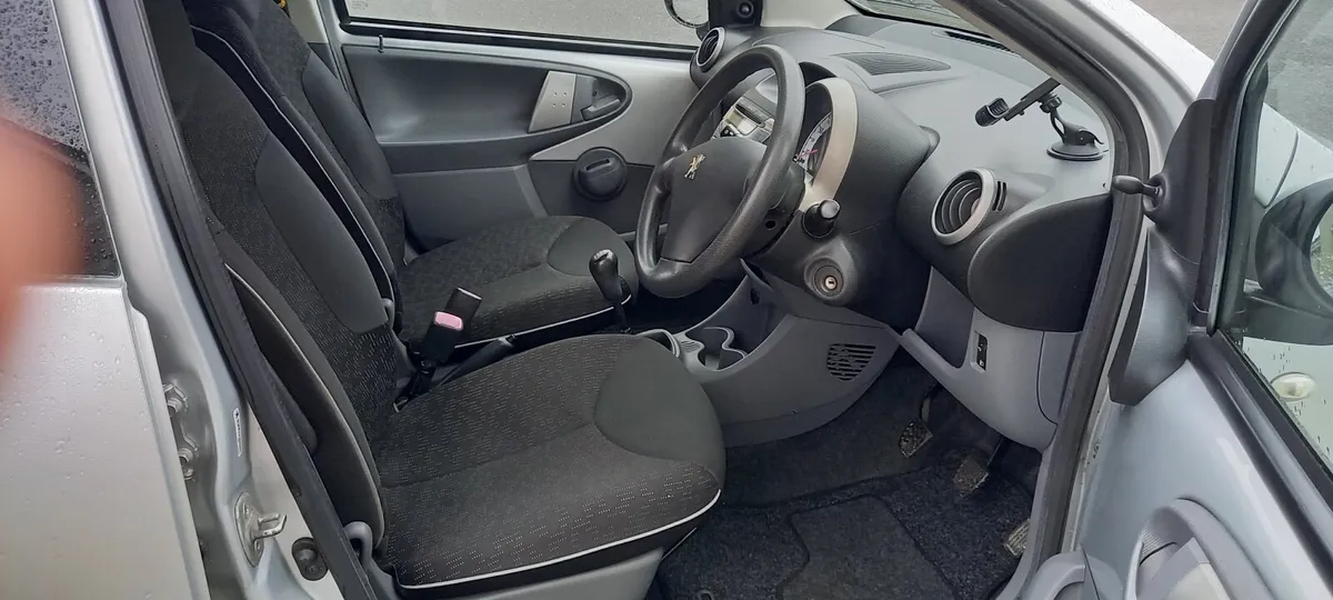 Peugeot 107 2010 - Image 3