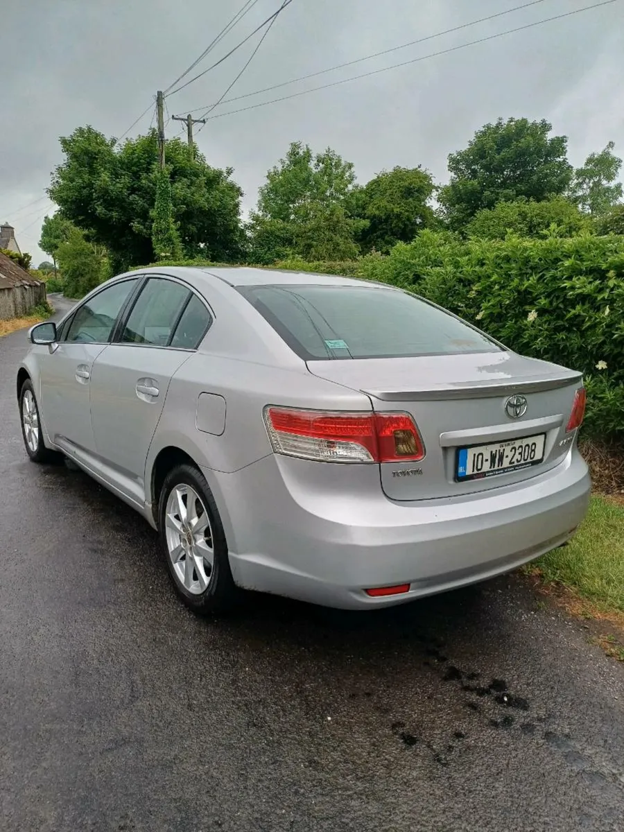 TOYOTA AVENSIS 2010 ONLY 190KM 2.0 DIESEL - Image 3