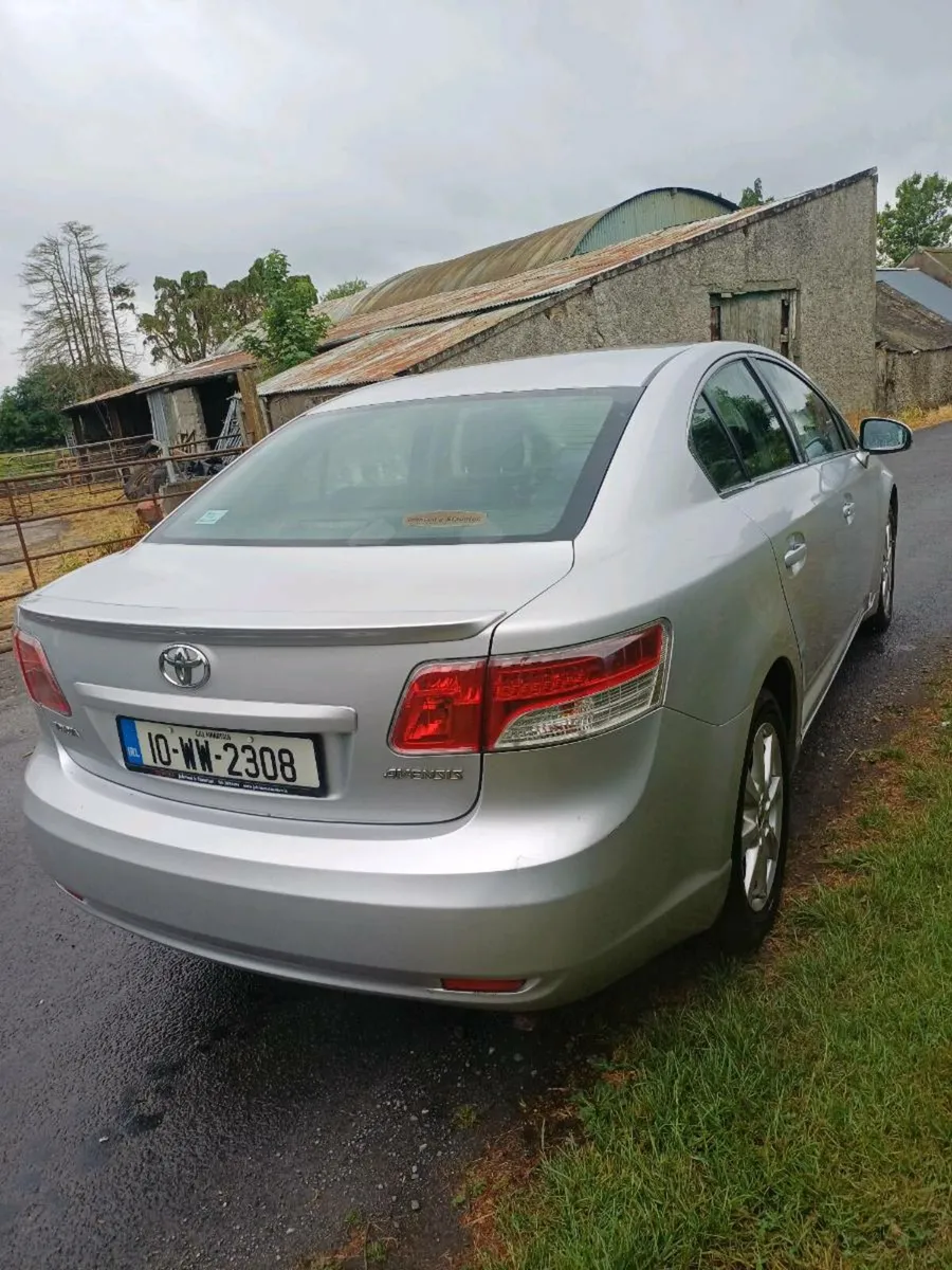 TOYOTA AVENSIS 2010 ONLY 190KM 2.0 DIESEL - Image 4