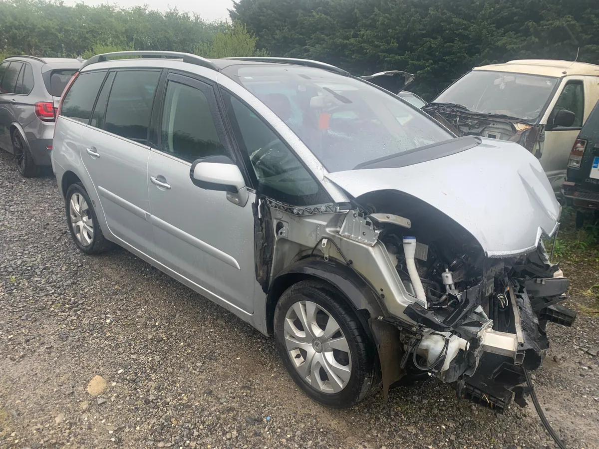 2013 CITROEN C4  7 SEATER  STARTING - Image 1