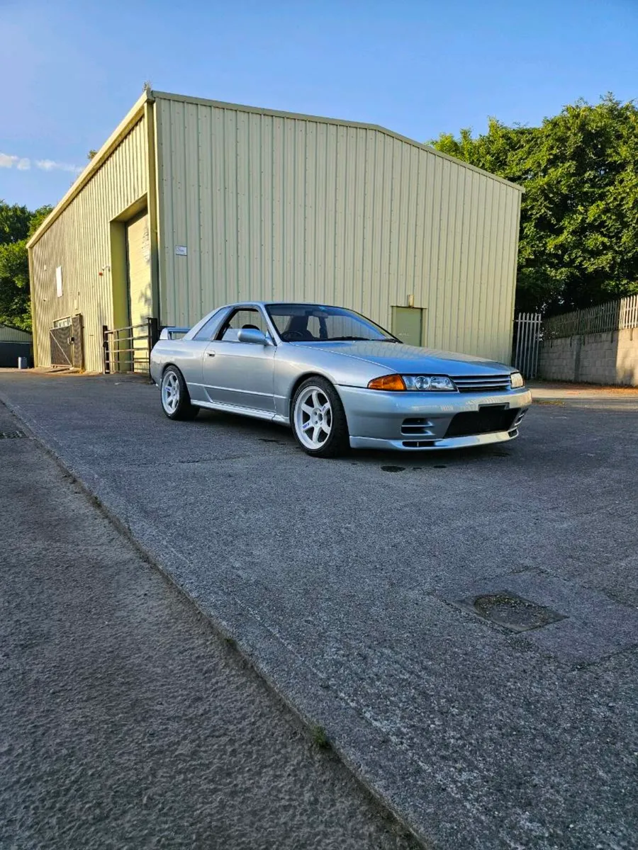 Nissan Skyline R32 GTR - Image 1