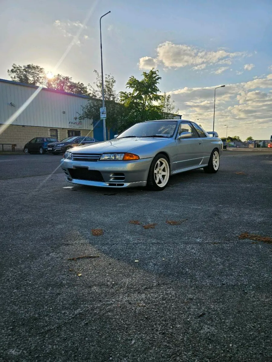 Nissan Skyline R32 GTR - Image 2