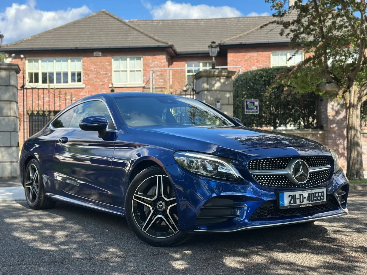 Mercedes-Benz C200 AMG Line Premium Edition - Image 3
