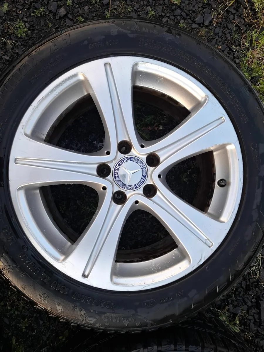 17" Genuine Mercedes E Class Alloys with tyres - Image 3