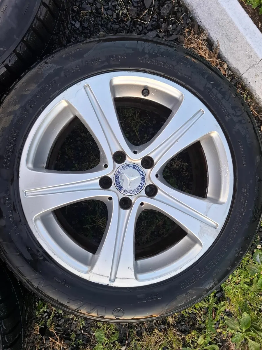 17" Genuine Mercedes E Class Alloys with tyres - Image 4