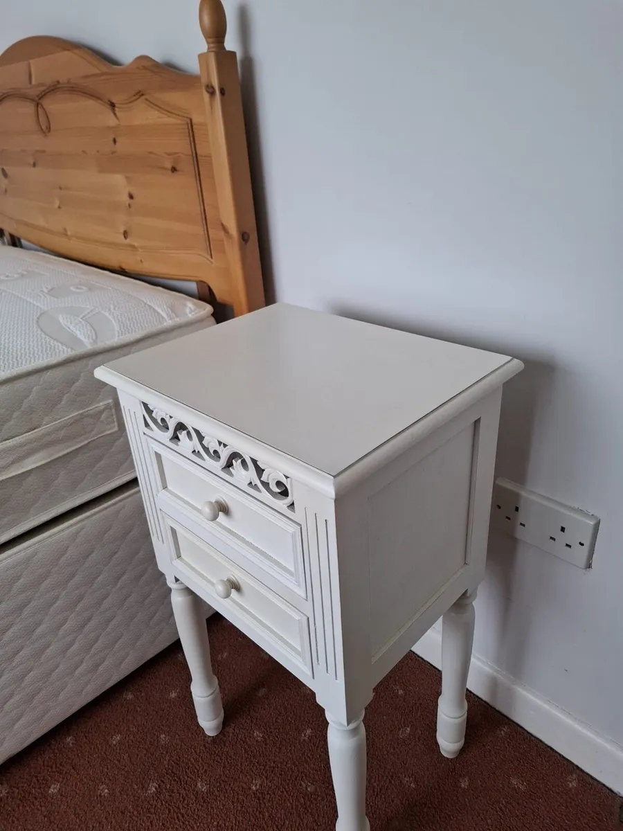 Bedside table - Image 2