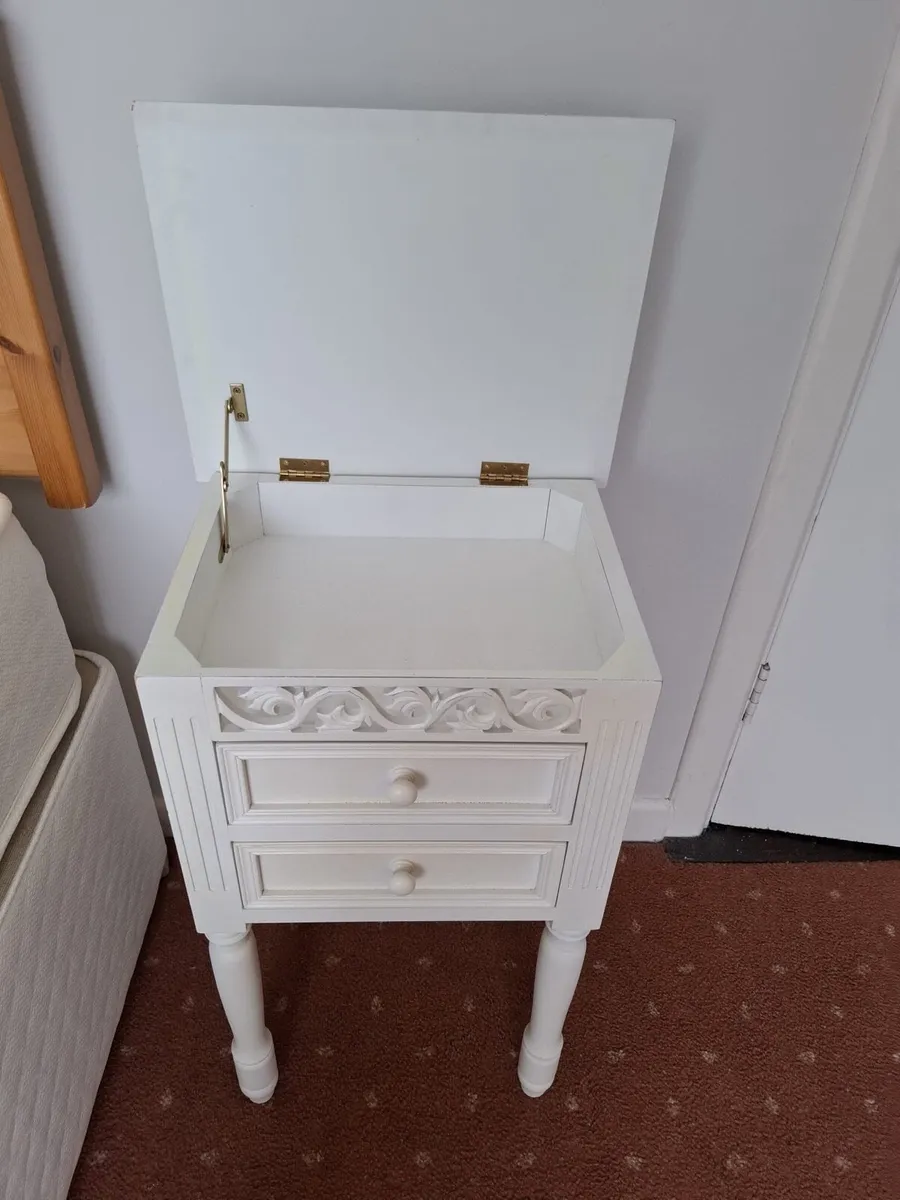 Bedside table - Image 3