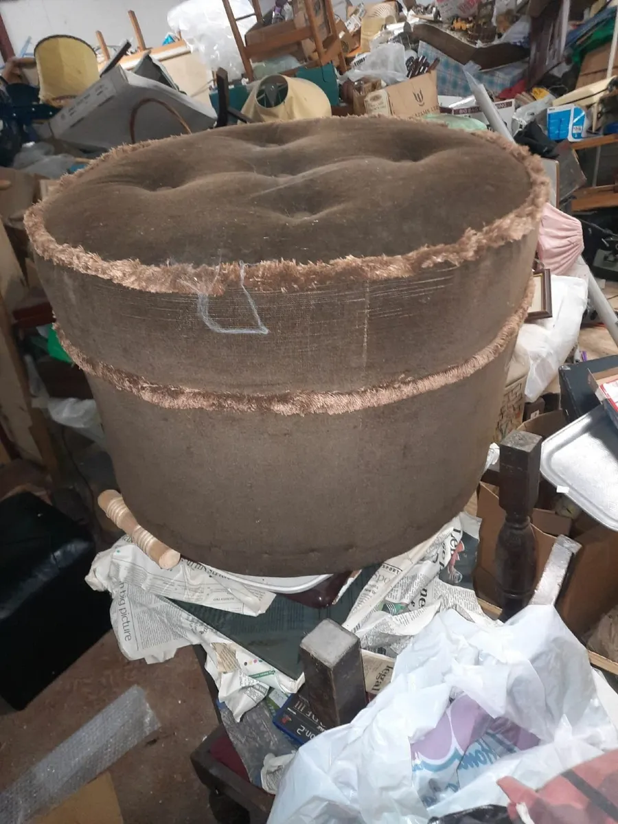 Vintage footstool - Image 1