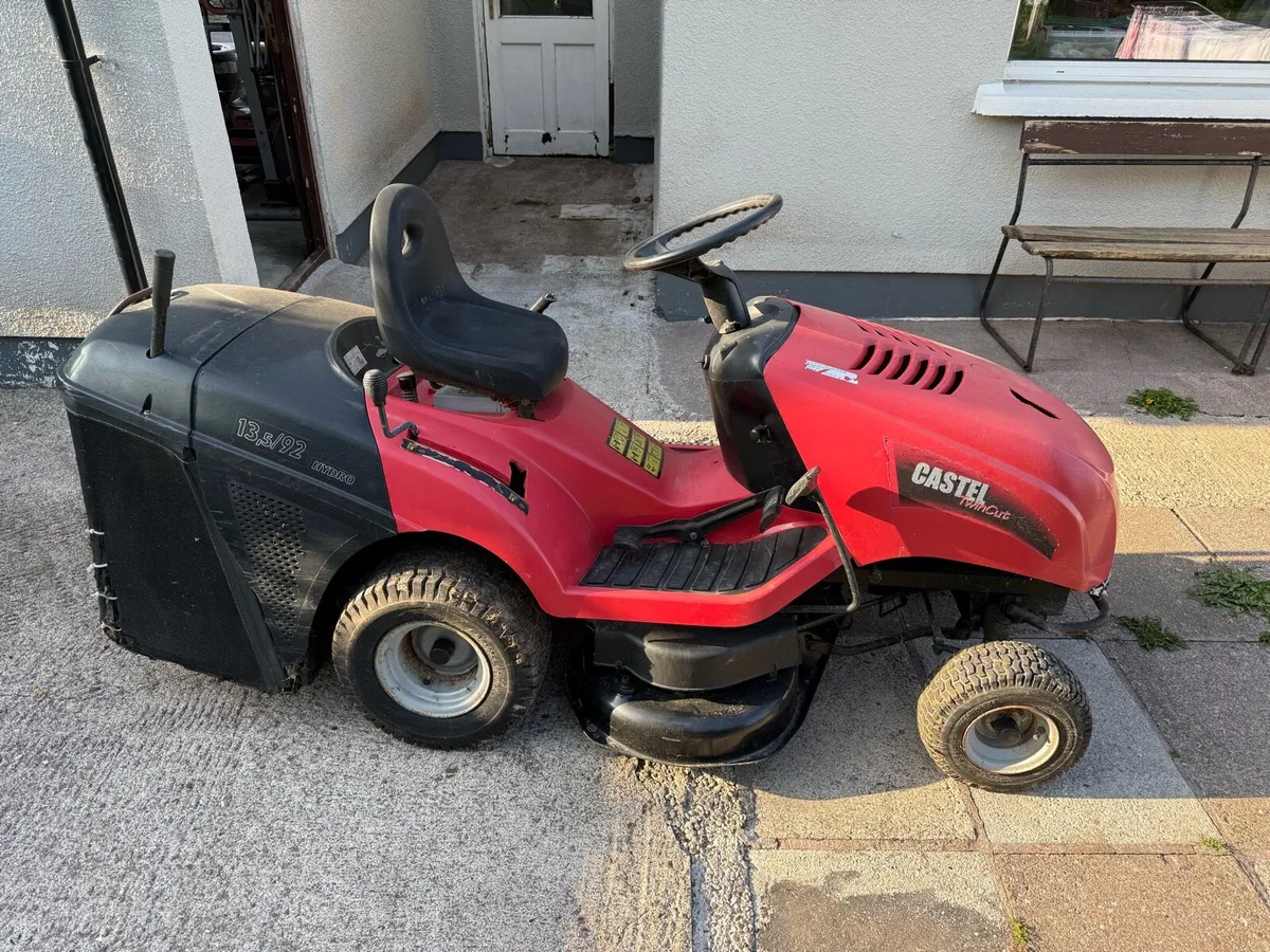 13.5HP Castel Garden Ride on Mower 36” - Image 1