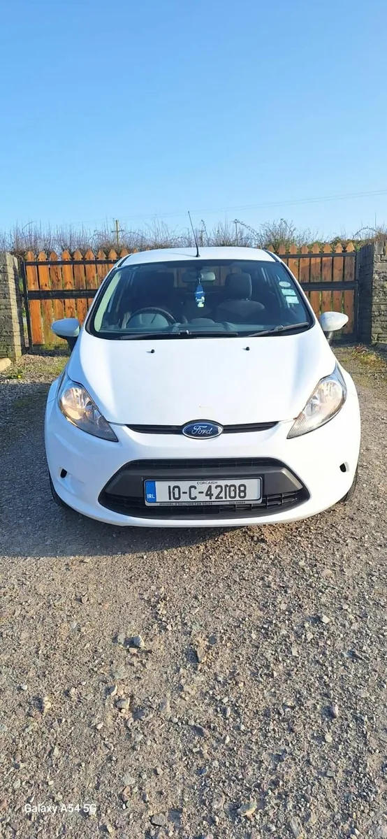 Ford Fiesta 2010 - Image 4