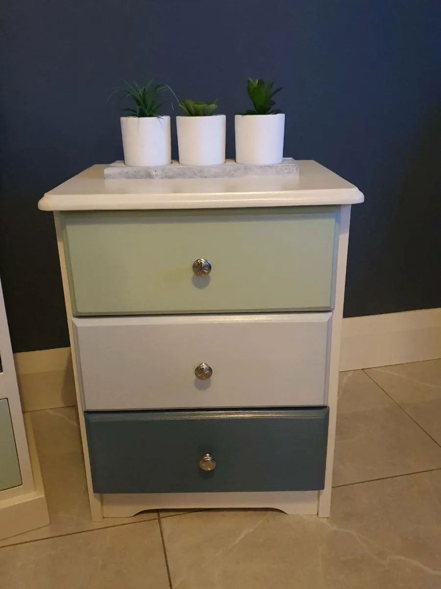 Bedside Locker & Tallboy - Image 4