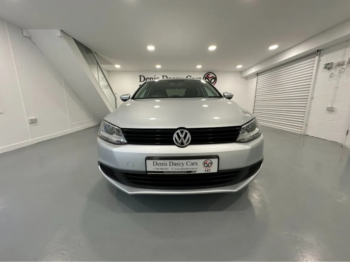 Volkswagen Jetta 1.2 TSI Manual 6speed 105HP Vw/a - Image 4
