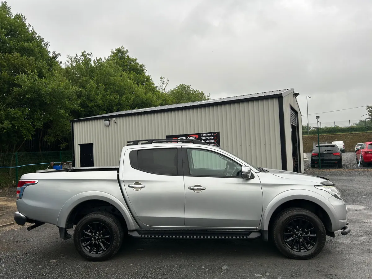 MITSUBISHI L200 2.4DI-D BARBARIAN FSH NO VAT - Image 4