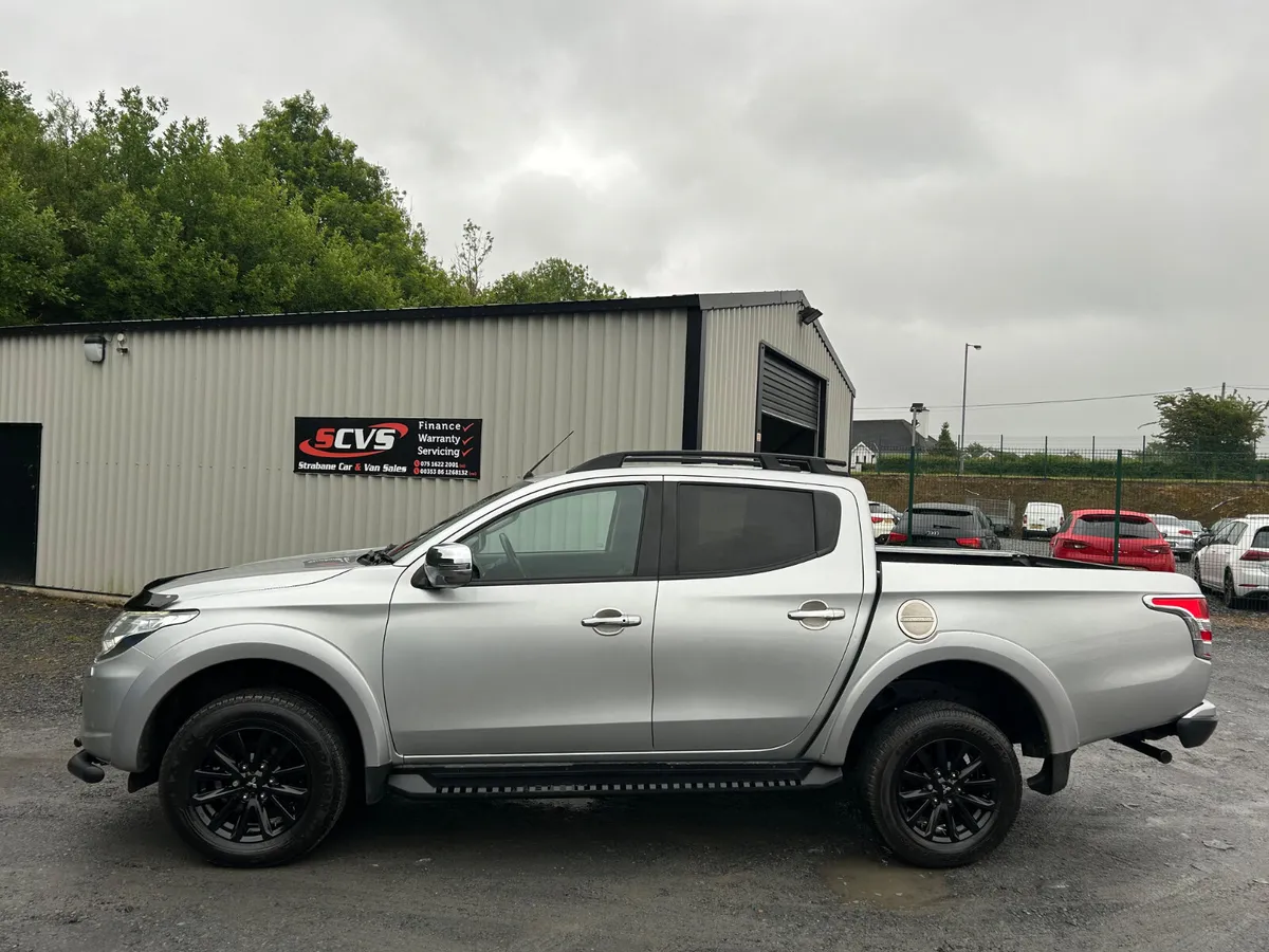 MITSUBISHI L200 2.4DI-D BARBARIAN FSH NO VAT - Image 3