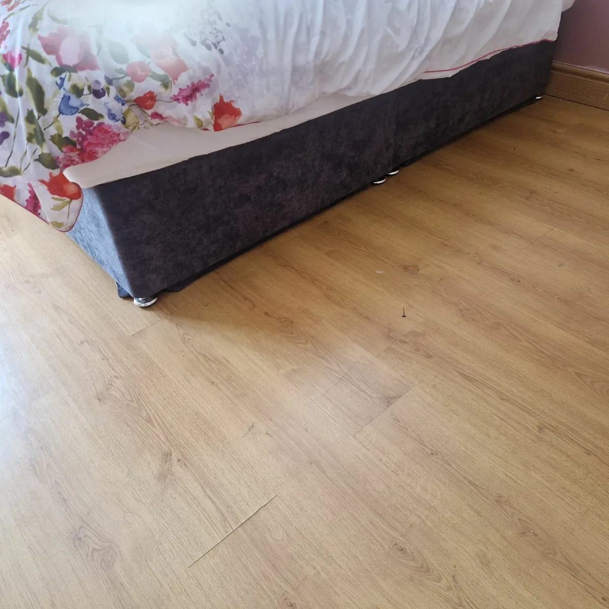 bed - Image 1