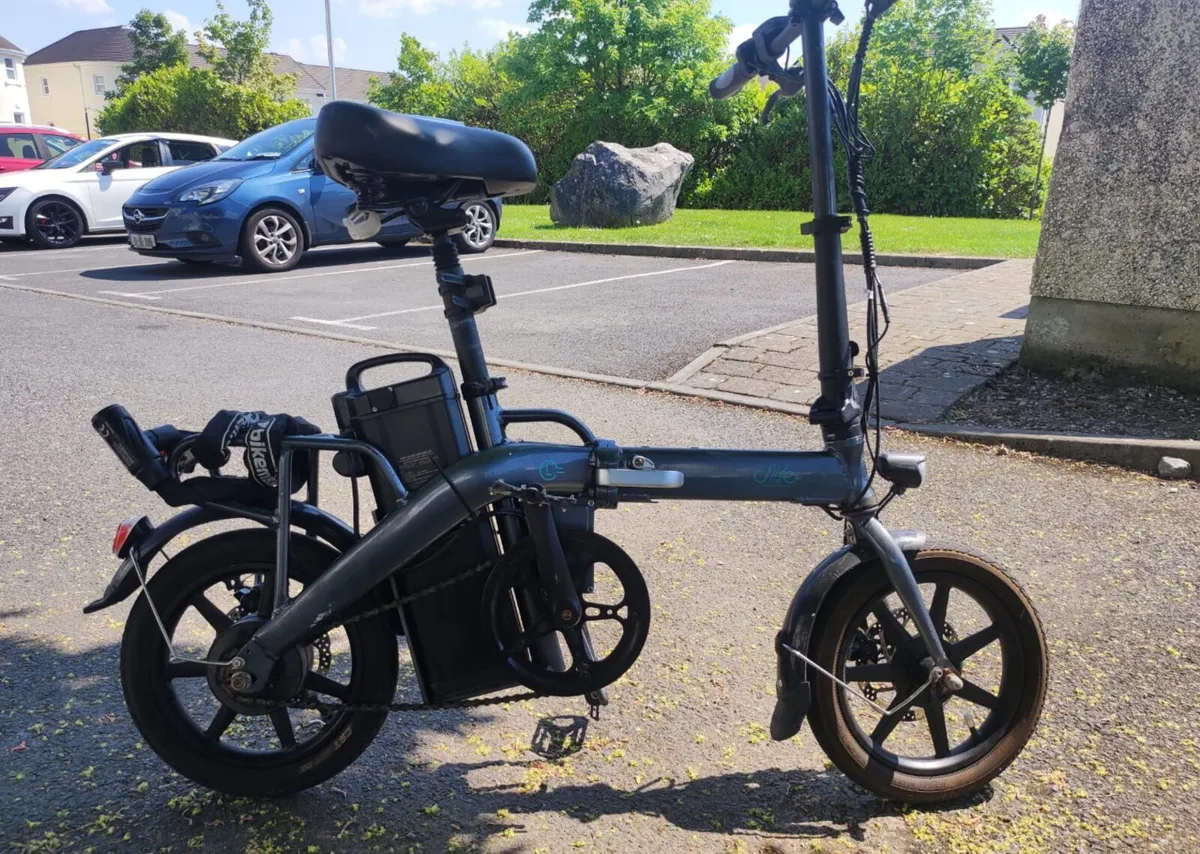 ELECTRIC FOLDABLE BICYCLE - Image 1