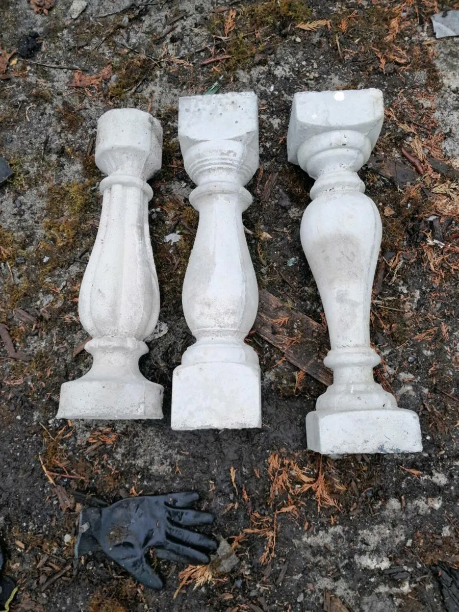Concrete balustrades - Image 1