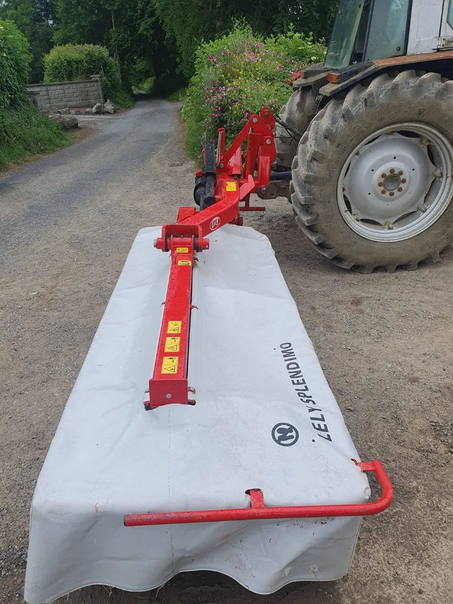 Lely 280 M nine foot disc mower - Image 1