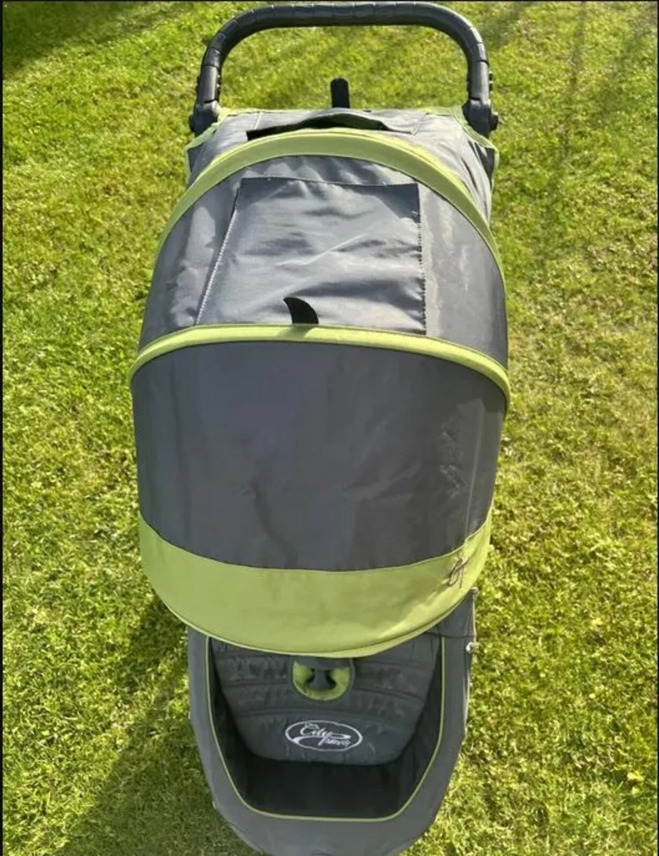 City Mini GT suitable for larger kids - Image 2