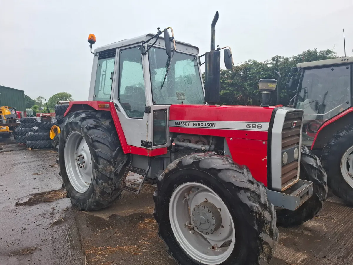 Massey Ferguson 699 - Image 1