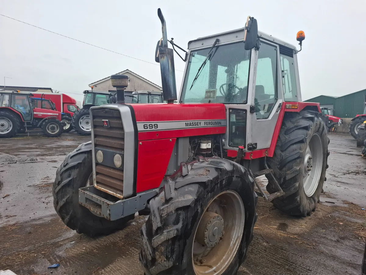 Massey Ferguson 699 - Image 2