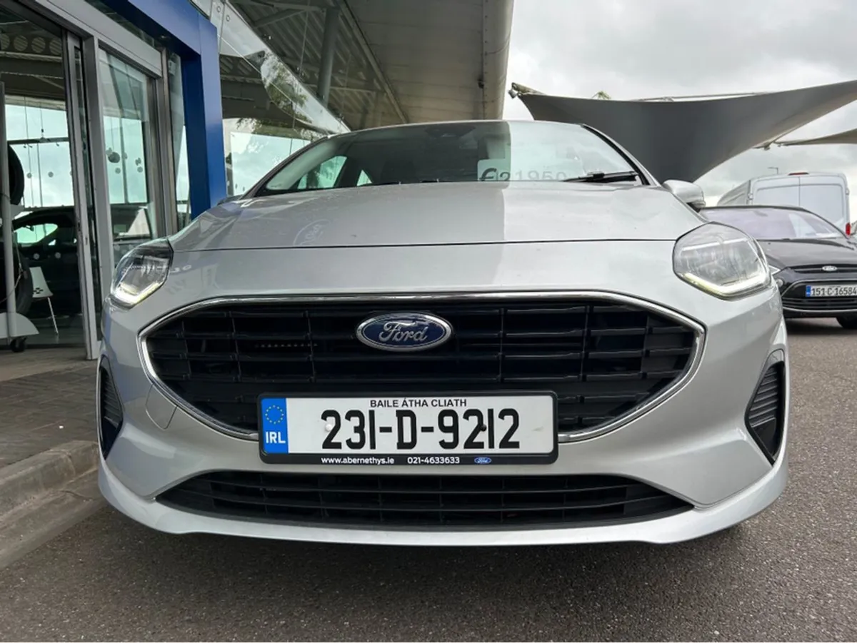 Ford Fiesta Trend Connected 1.0t 10 100 M6 4DR - Image 2