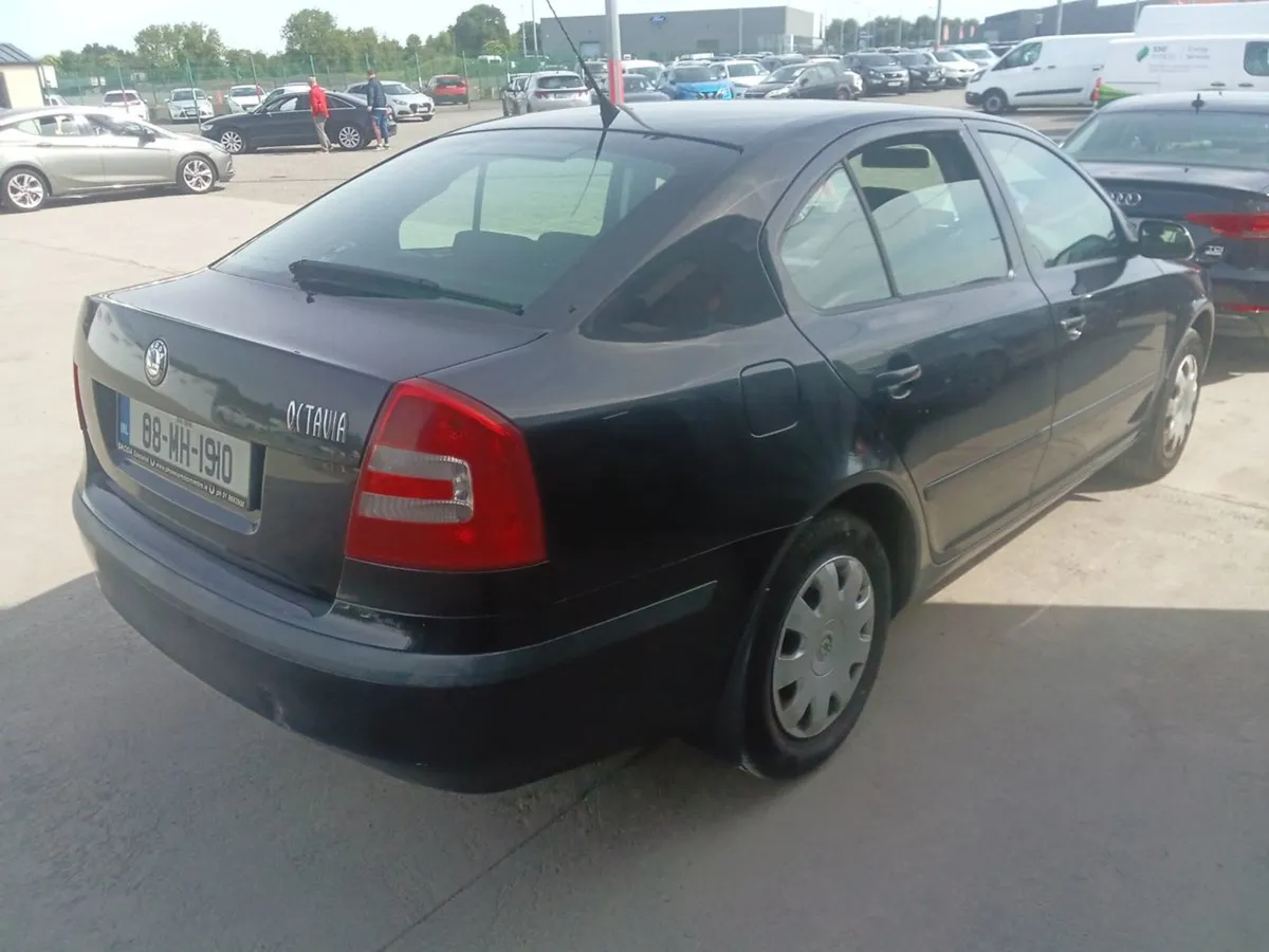 Skoda Octavia Ambiente 1.4 - Image 4