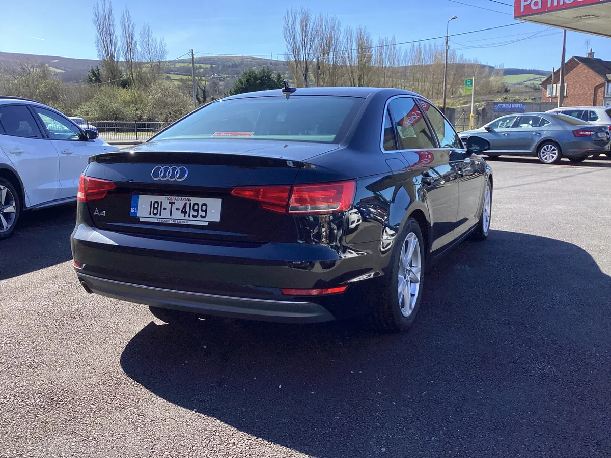Audi A4  2.0 TDI   * FULL LEATHER - Image 4