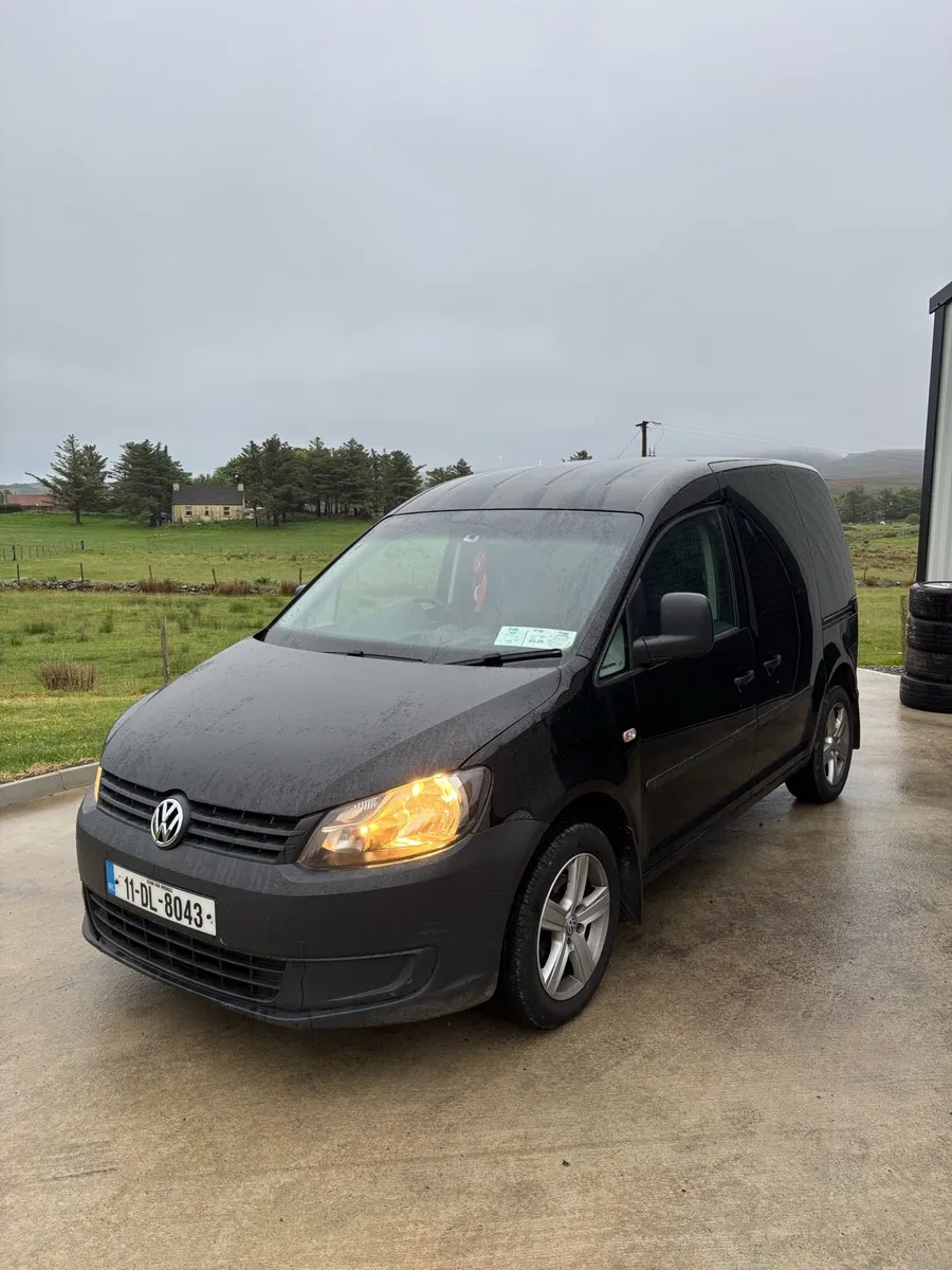 2011 Volkswagen caddy tdi - Image 2