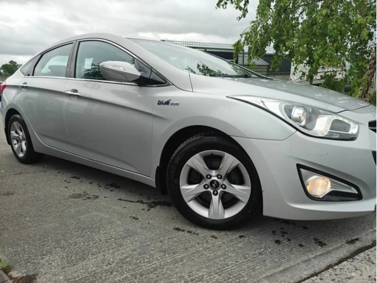 Hyundai i40 Executive/NATIONWIDE WARRANTY - Image 1