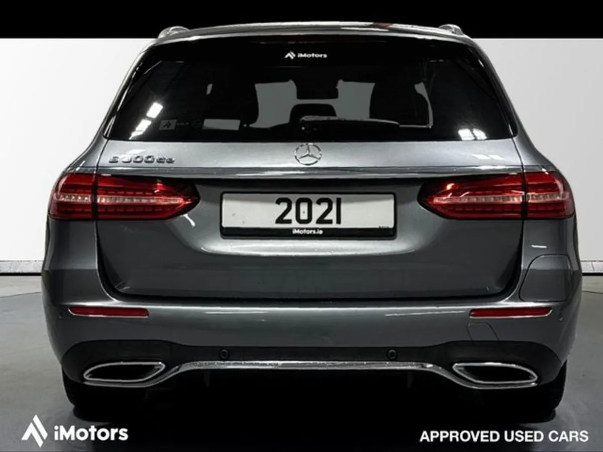 Mercedes-Benz E-Class E 300 DE AMG Line Edition - Image 4