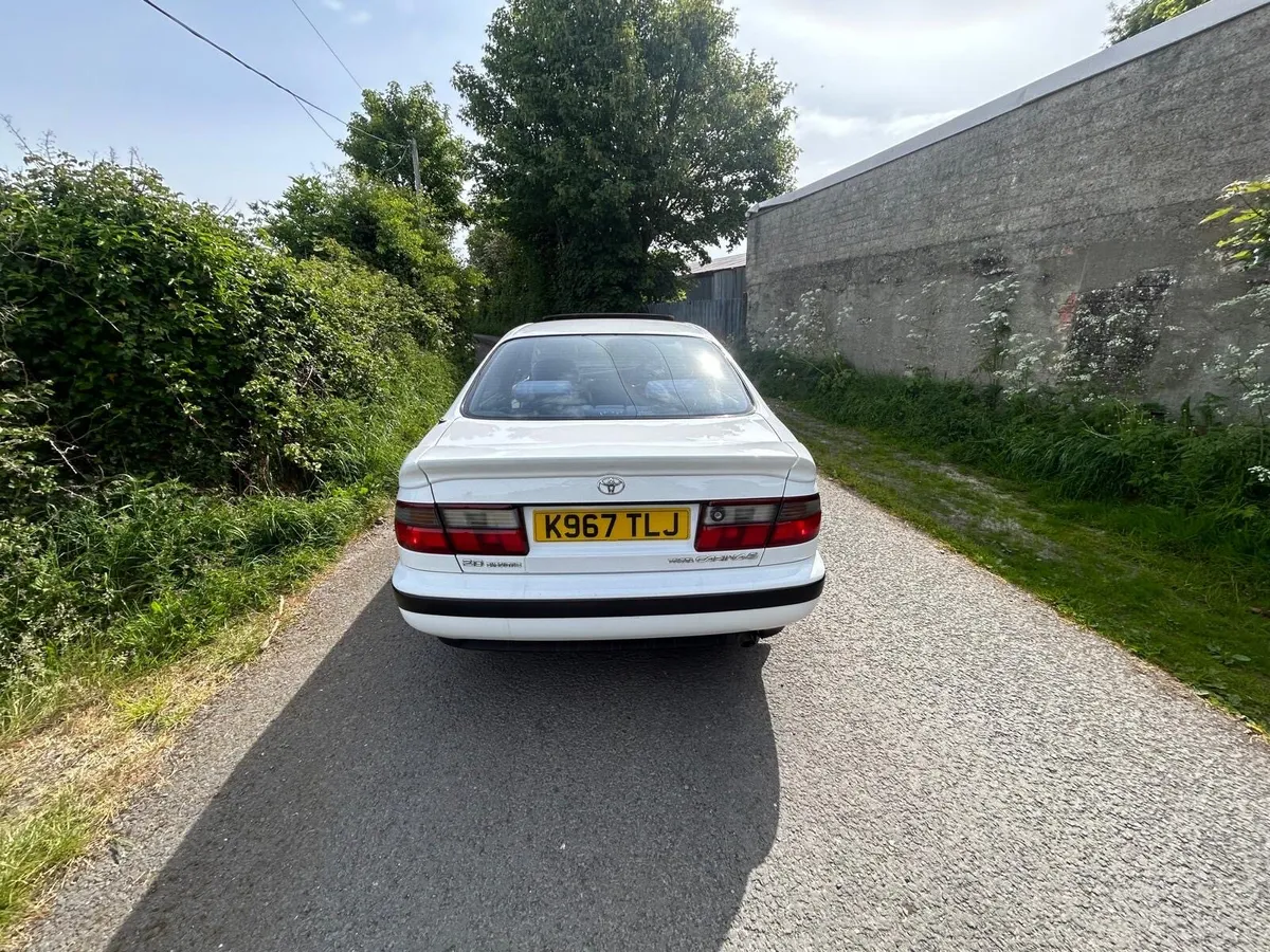 TOYOTA CARINA E 2.0 EXECUTIVE AUTO 1992*IMMACULATE - Image 4