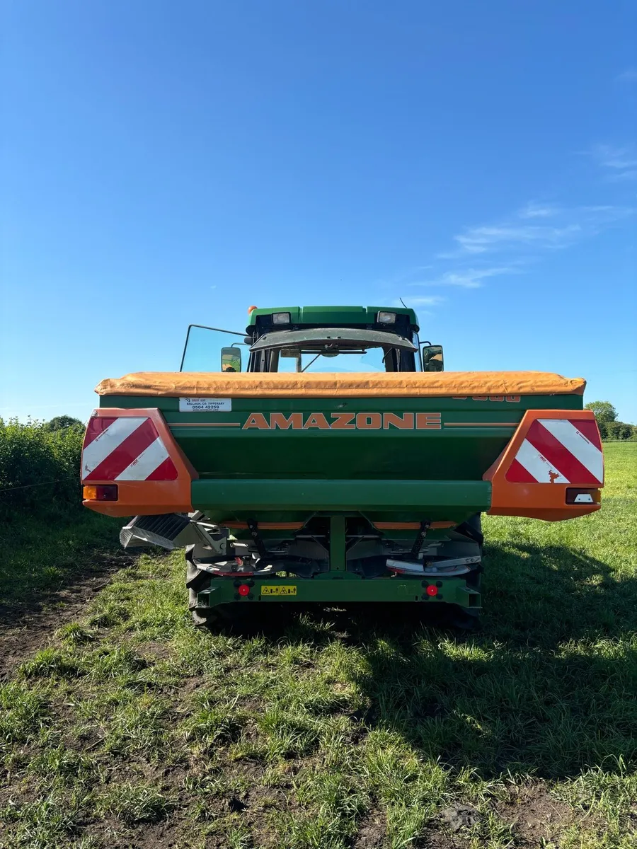 Amazone Fertiliser Spreader - Image 1