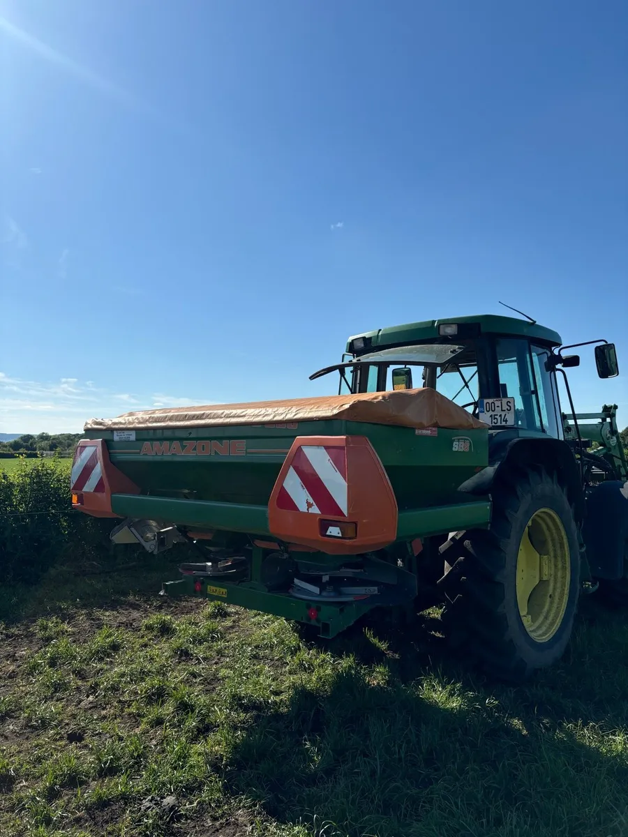 Amazone Fertiliser Spreader - Image 3