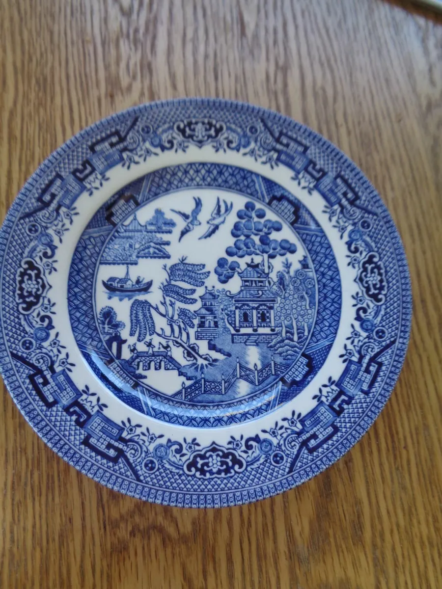 Willow Pattern Side Plates x 2 and Saucer for Sale - Image 3