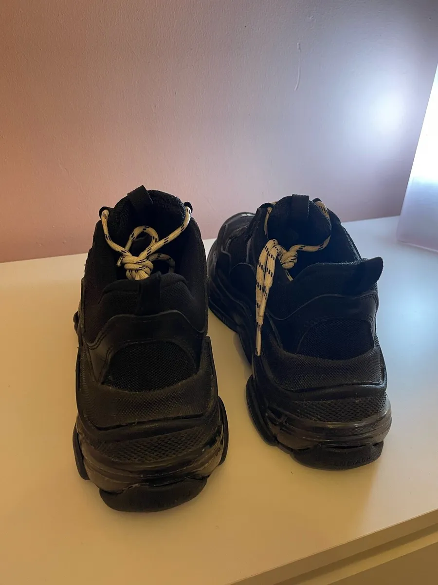 Balenciagas - Image 3