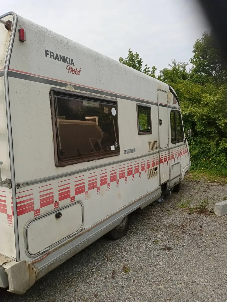 Campervan - Image 3
