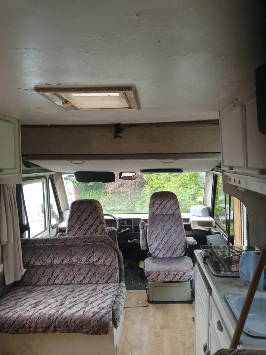 Campervan - Image 4