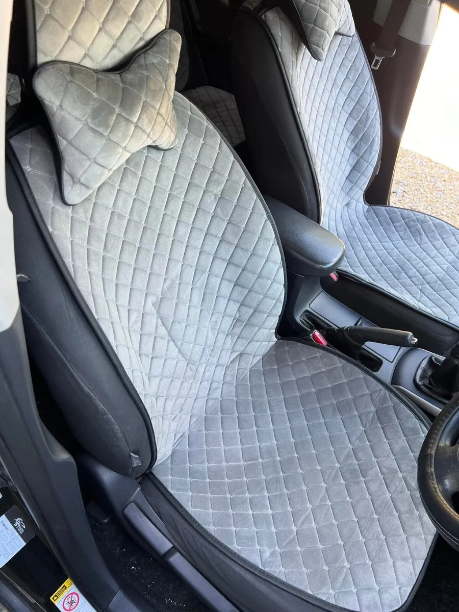 Toyota Corolla 2009 - Image 4