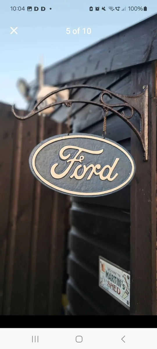 Ford hanging cast iron sign - Image 1