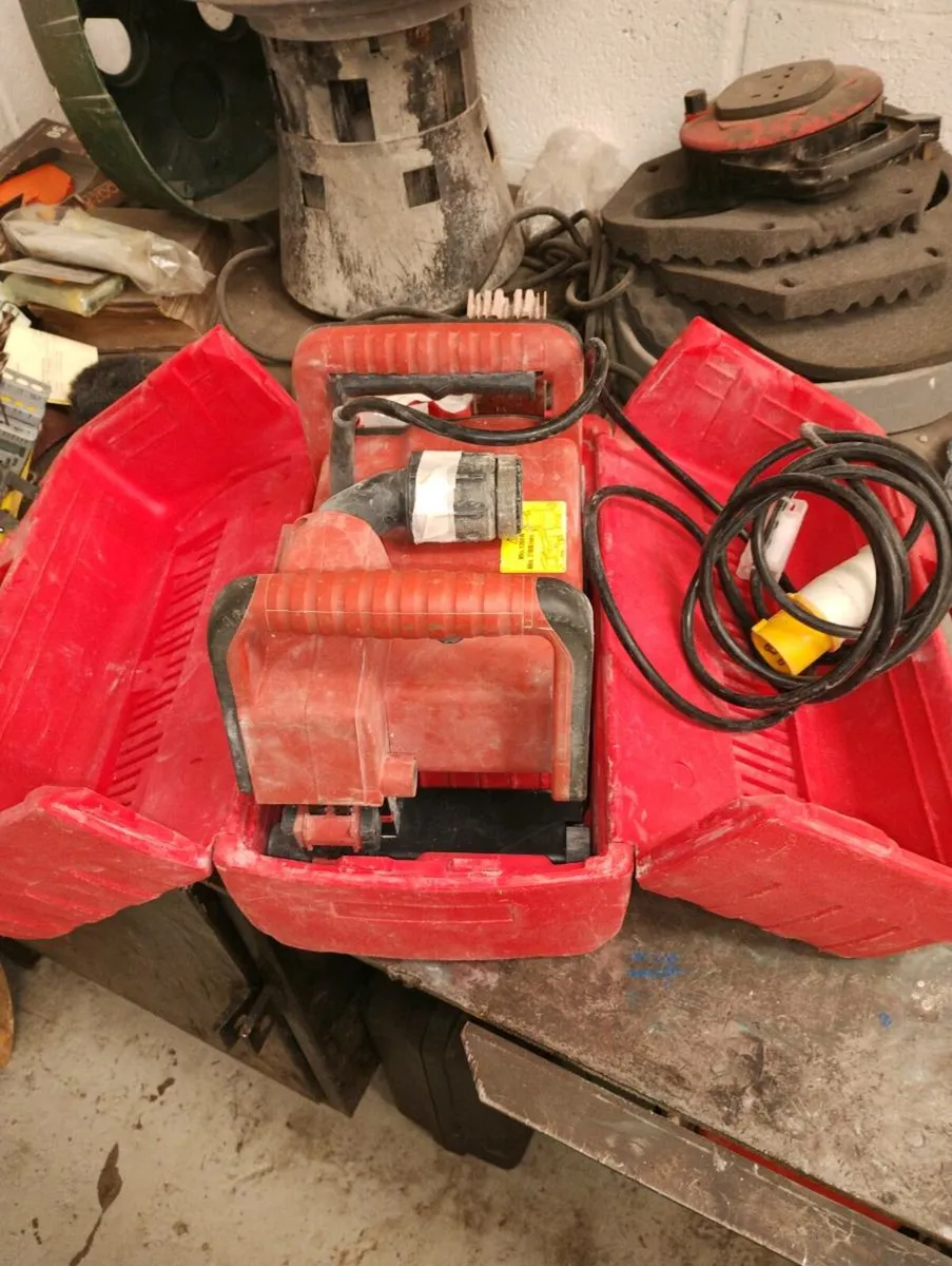 Hilti wall chaser - Image 1