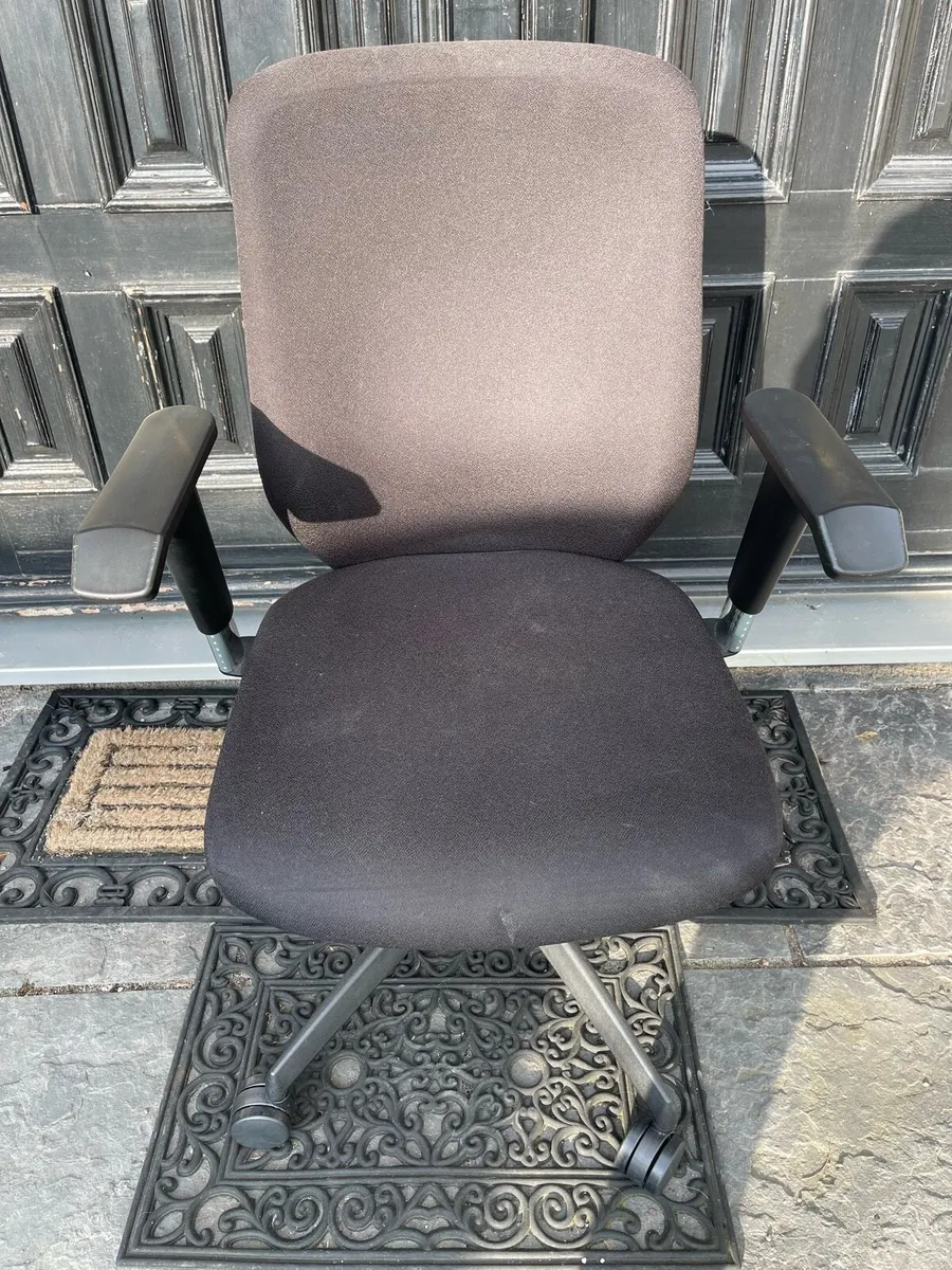 Lovely Grey Office Or Study Swivel Chair - Deliver